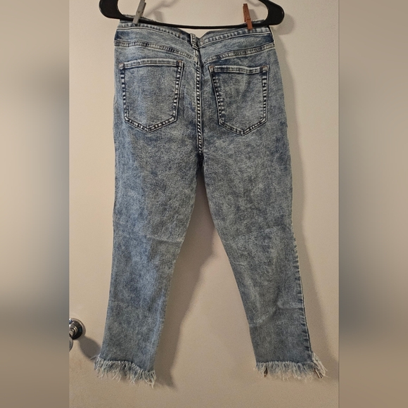 NWOT! 3 Pairs of Free People Great Heights Frayed Skinny Jeans - Size 31 - Picture 4 of 6